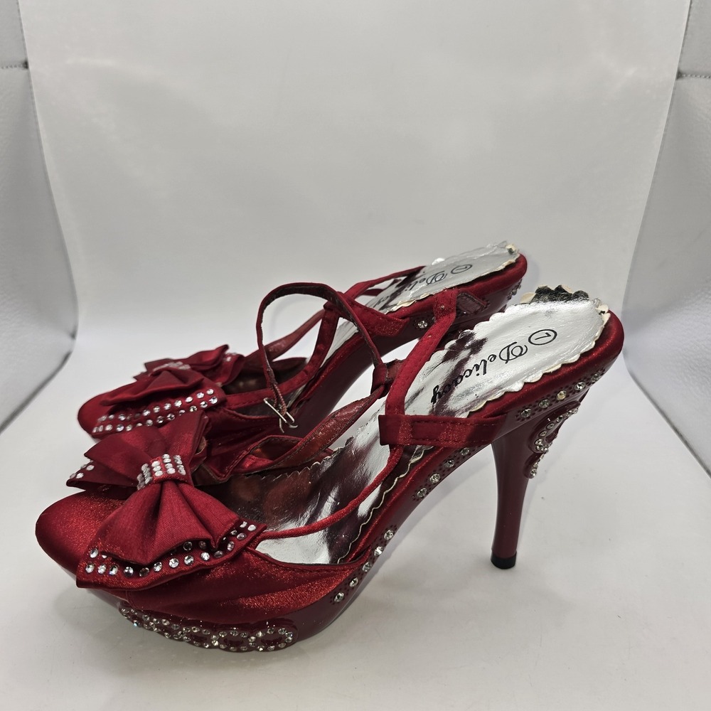 Delicacy Women's Red Rhinestone Platform Stiletto Heels Size 7 Ankle Strap Open
